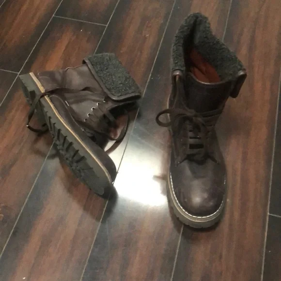 Emporio Armani | Shoes | Emporio Armani Mens Boots Size 9  display picture 3